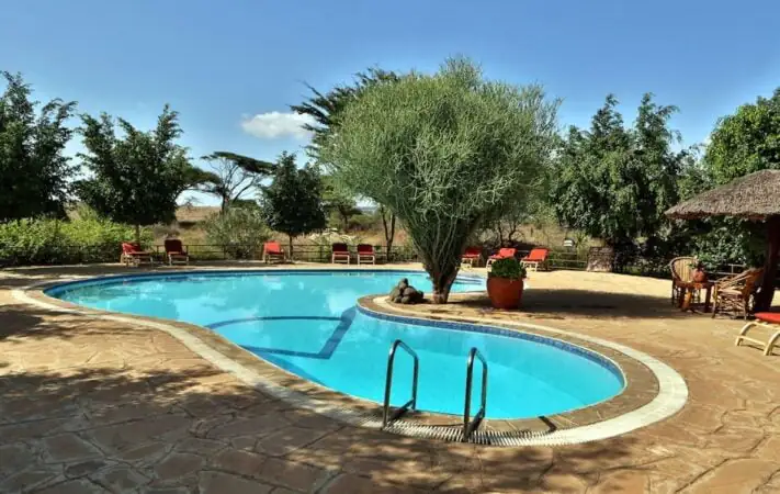 Kibo Safari Camp swimming